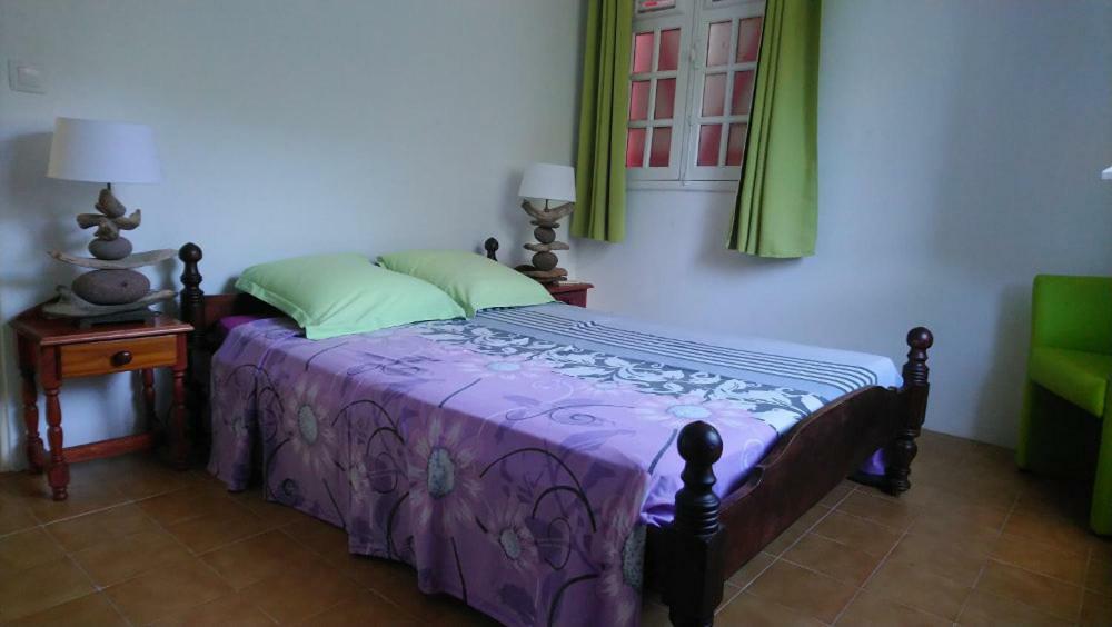 Appartement Gliceria Grande Anse Eksteriør bilde